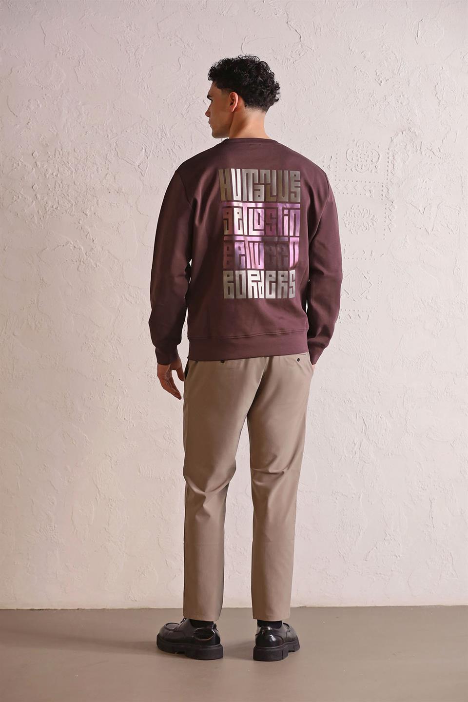 Bisiklet Yaka Sırtı ve Göğsü Baskılı Erkek Sweatshirt