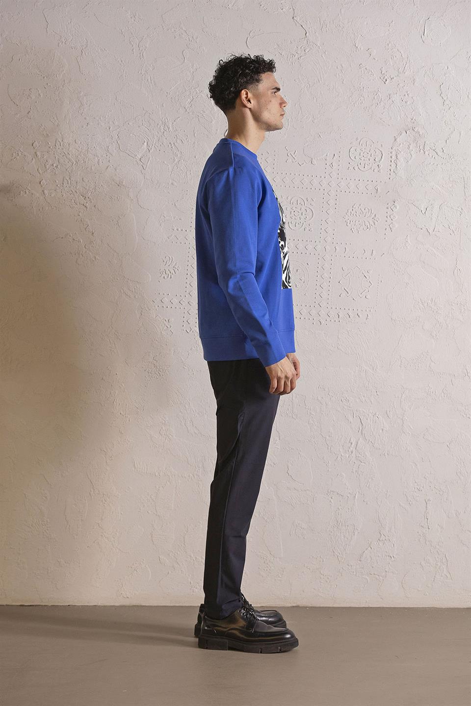 Bisiklet Yaka Siyah-Beyaz Baskılı Erkek Sweatshirt