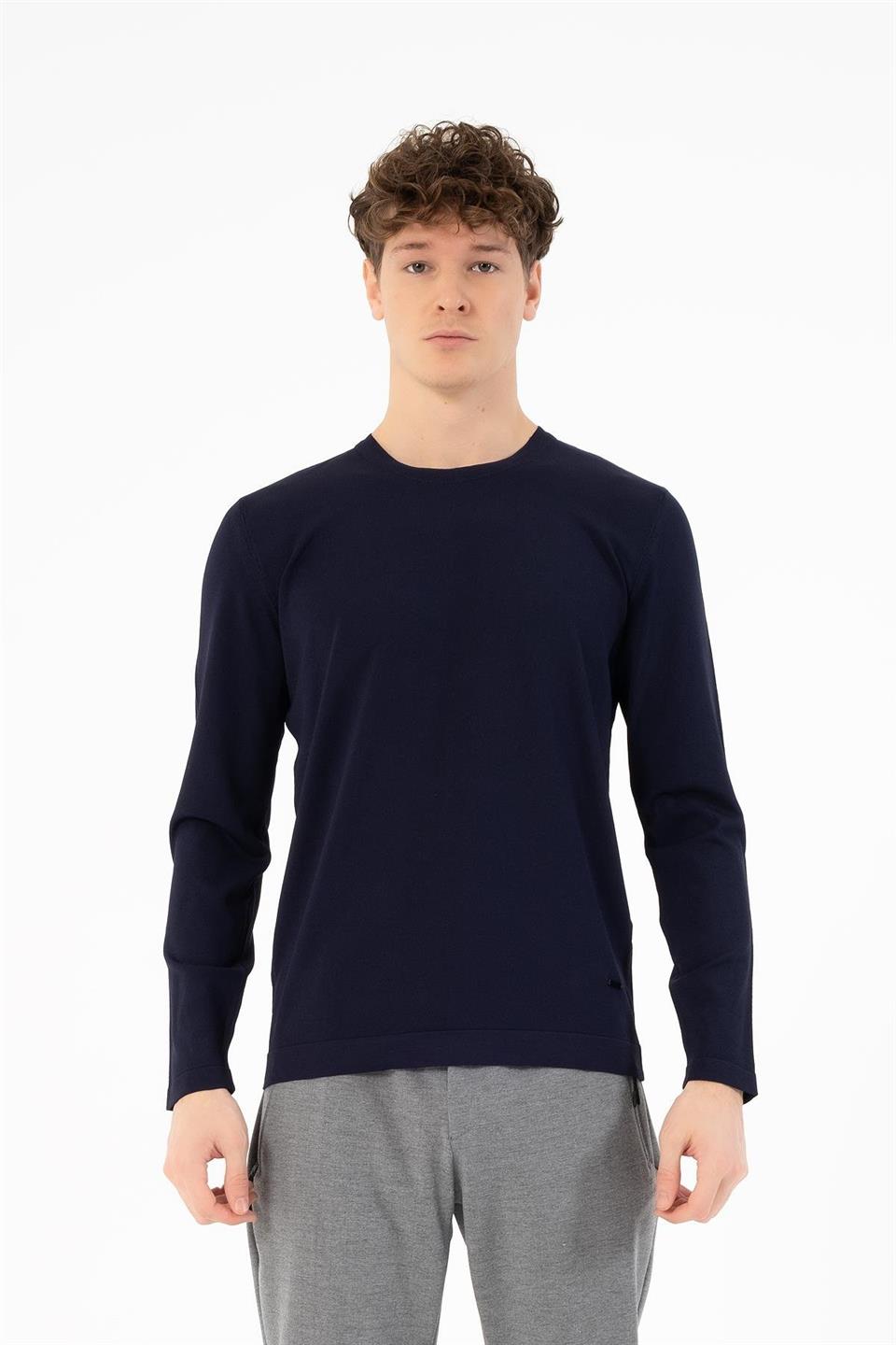 Bisiklet Yaka Slim Fit Basic Erkek Kazak