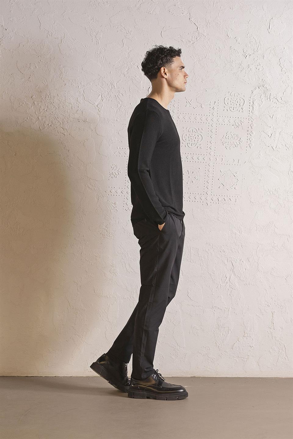 Bisiklet Yaka Slim Fit Erkek Kazak