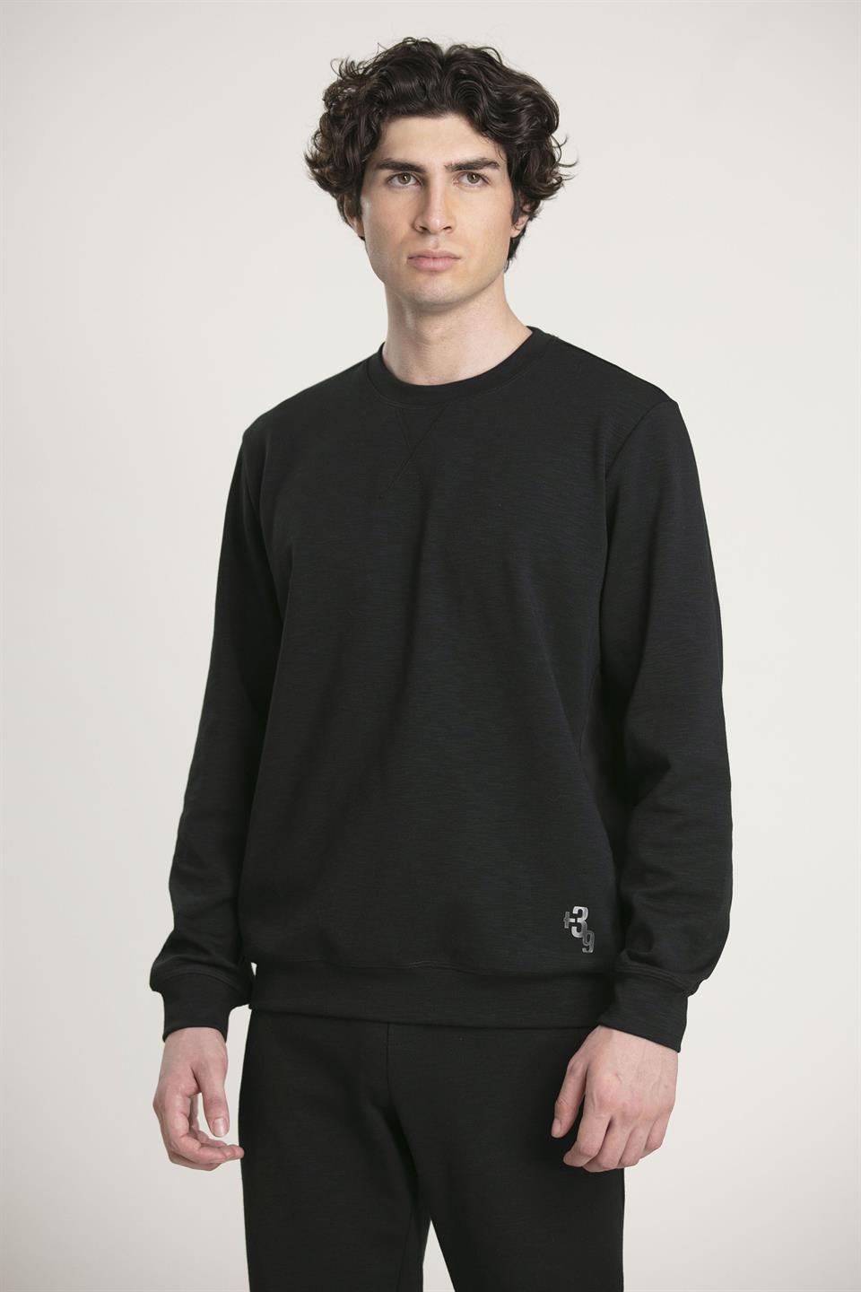 Bisiklet Yaka Tasarım Detaylı Erkek Sweatshirt