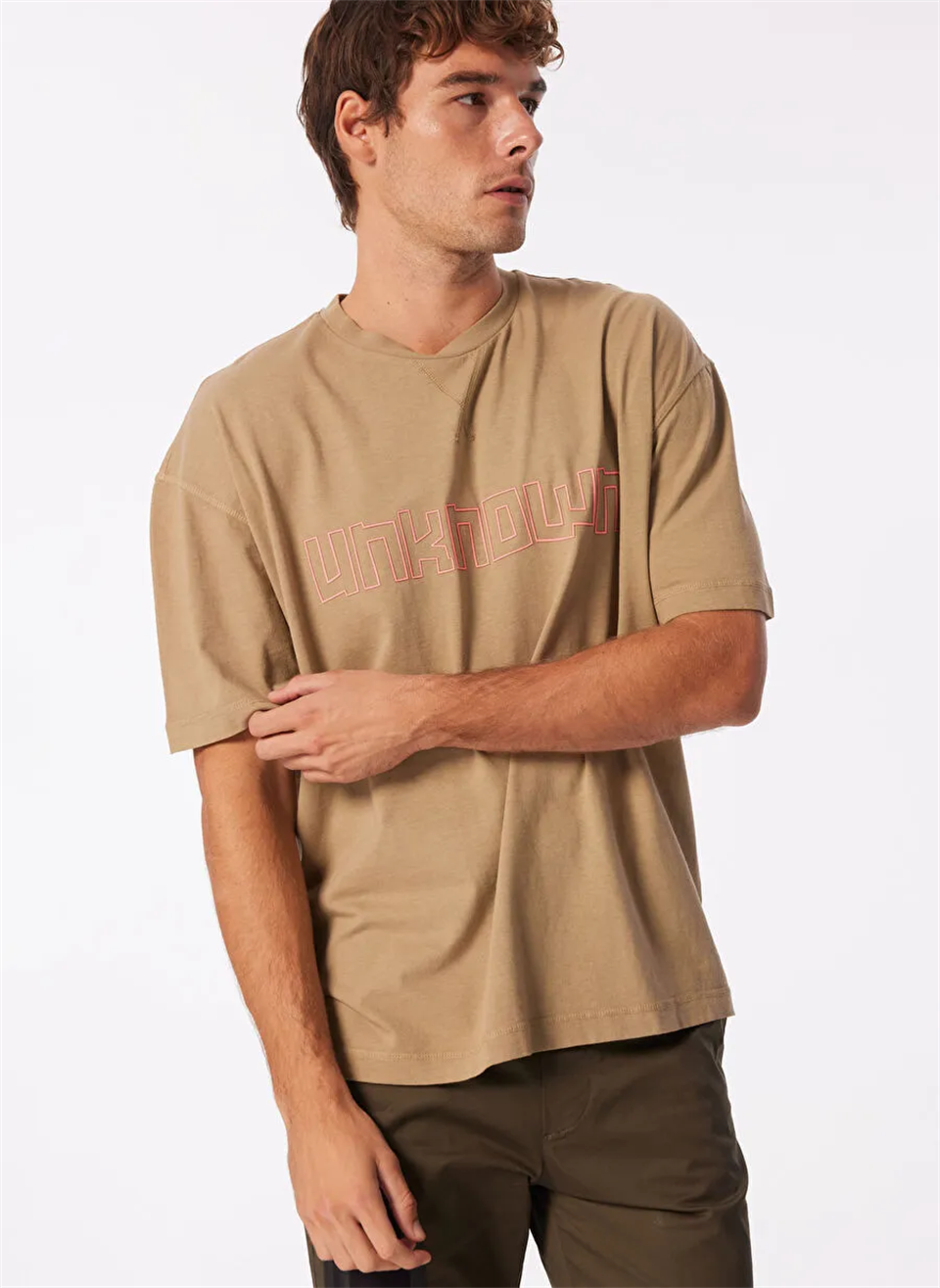 Bisiklet Yaka Tasarım Detaylı Erkek T-shirt