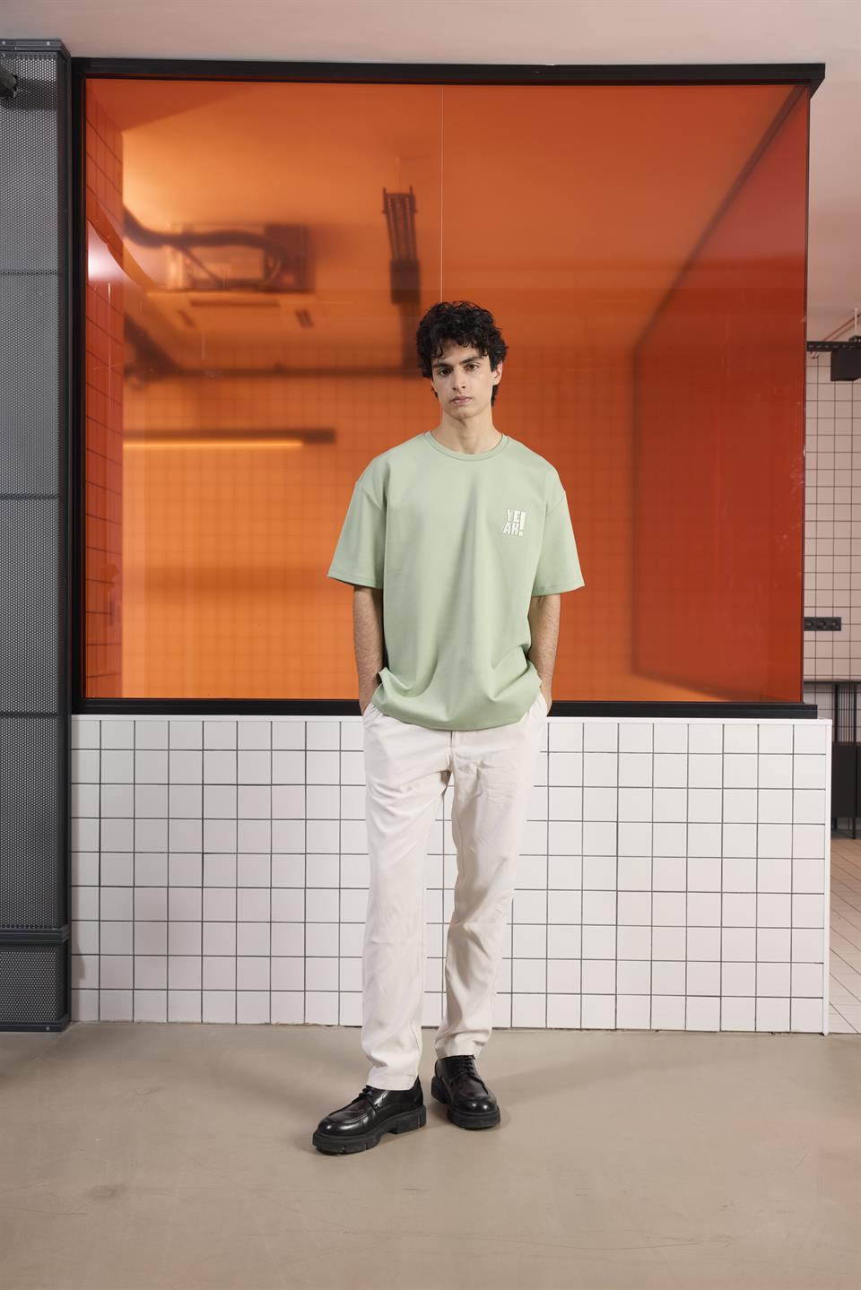 Bisiklet Yaka YEAH Baskılı Erkek T-shirt