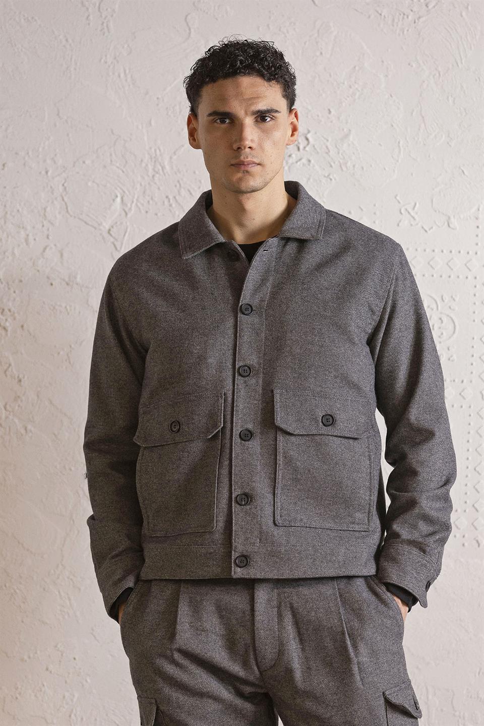 Çift Cepli Erkek Dış Gömlek