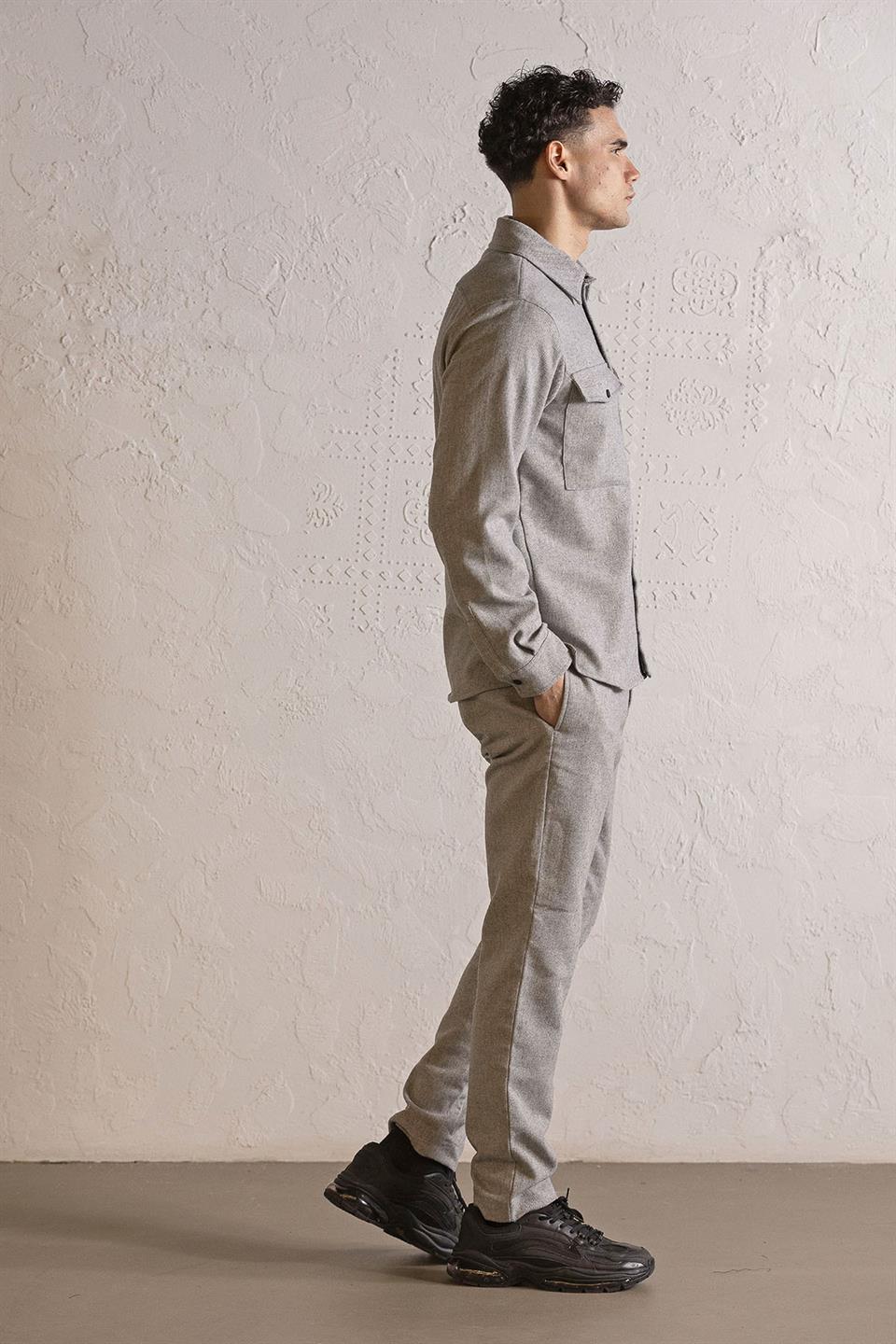 Çift Cepli Extrafor Detaylı Yırtmaçlı Erkek Dış Gömlek