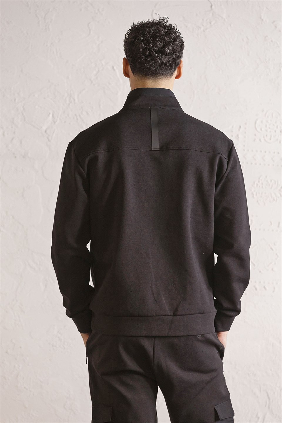 Dik Yaka Fermuar ve Çıtçıt Detaylı Erkek Sweatshirt