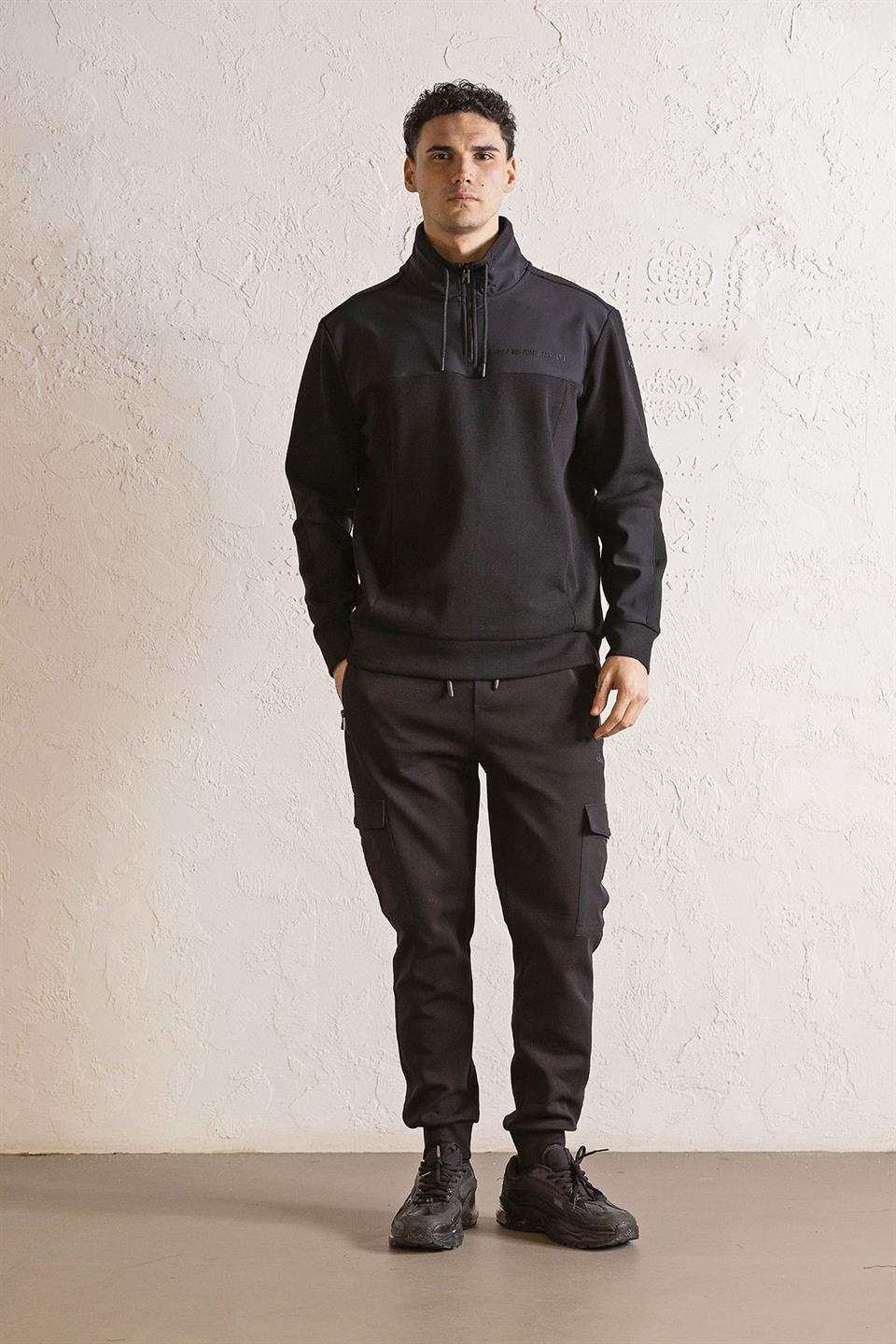 Dik Yaka Garni Detaylı Erkek Sweatshirt