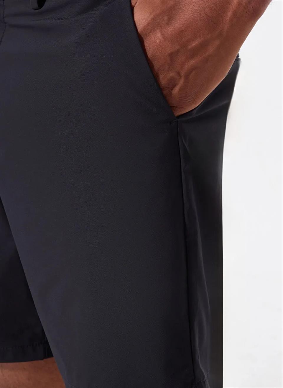 Düğme Kapamalı Technic Kumaşlı Erkek Şort