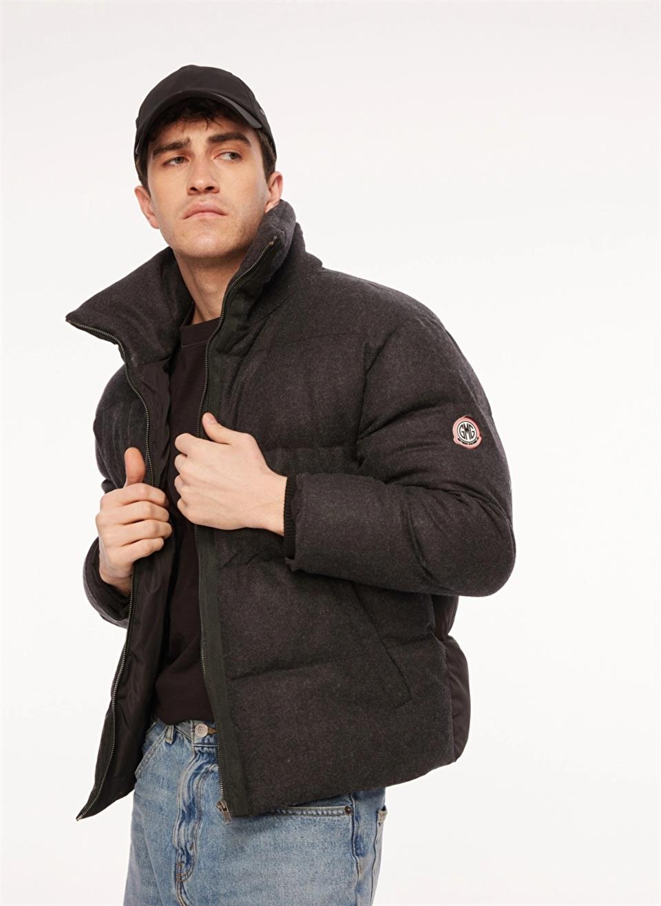 Fermuarlı Dik Yaka Erkek Mont