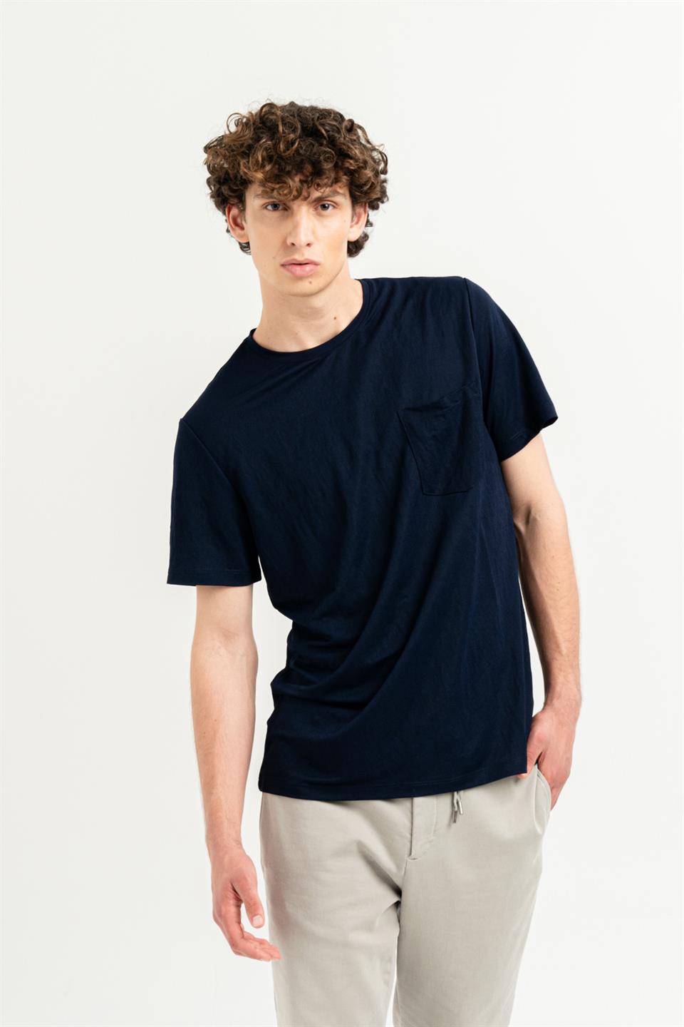 Göğüs Cepli Bisiklet Yaka Slim Fit Erkek T-shirt