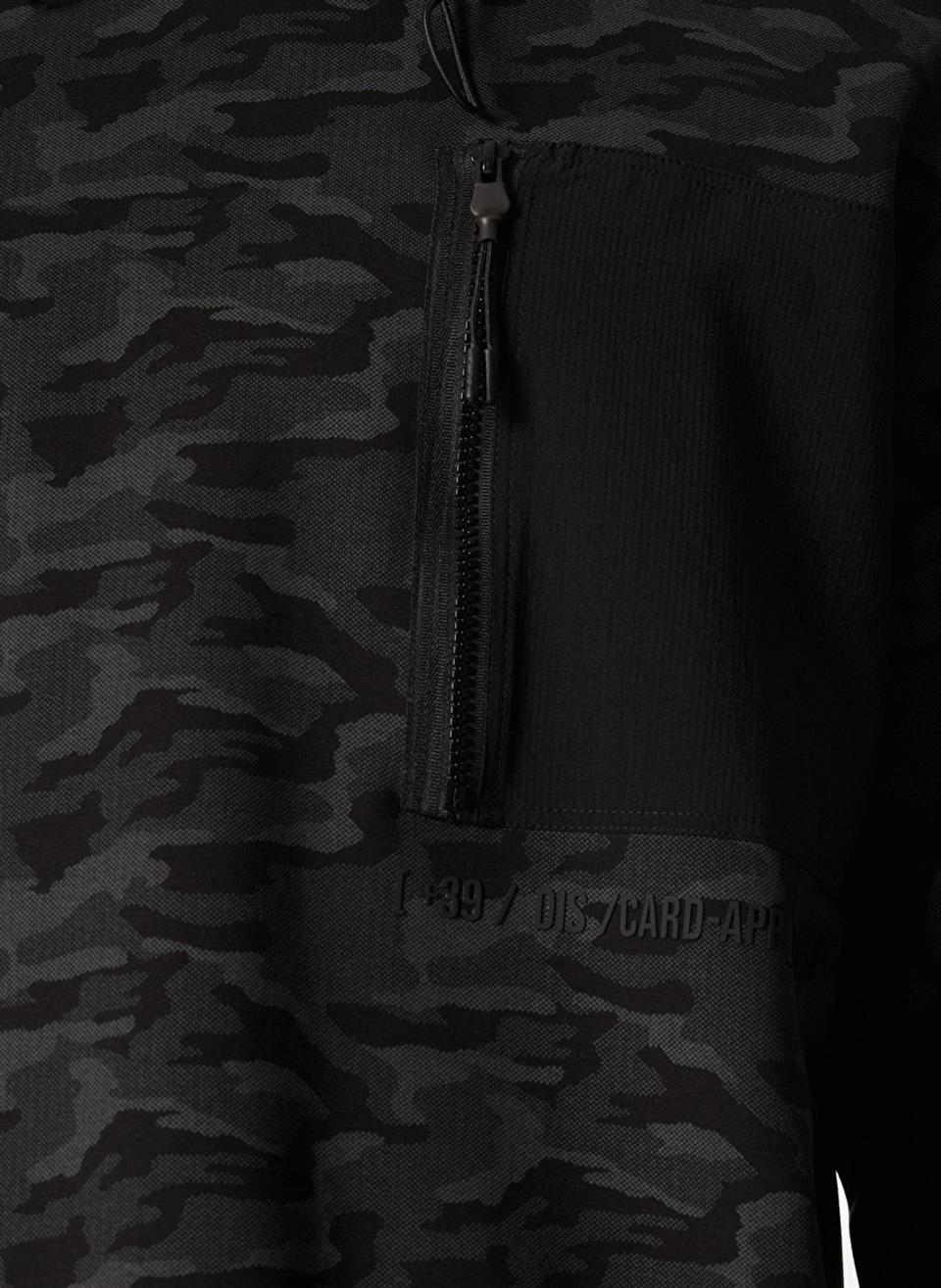 Kapişonlu Göğsü Fermuar ve Garni Detaylı Kamuflaj Sweatshirt