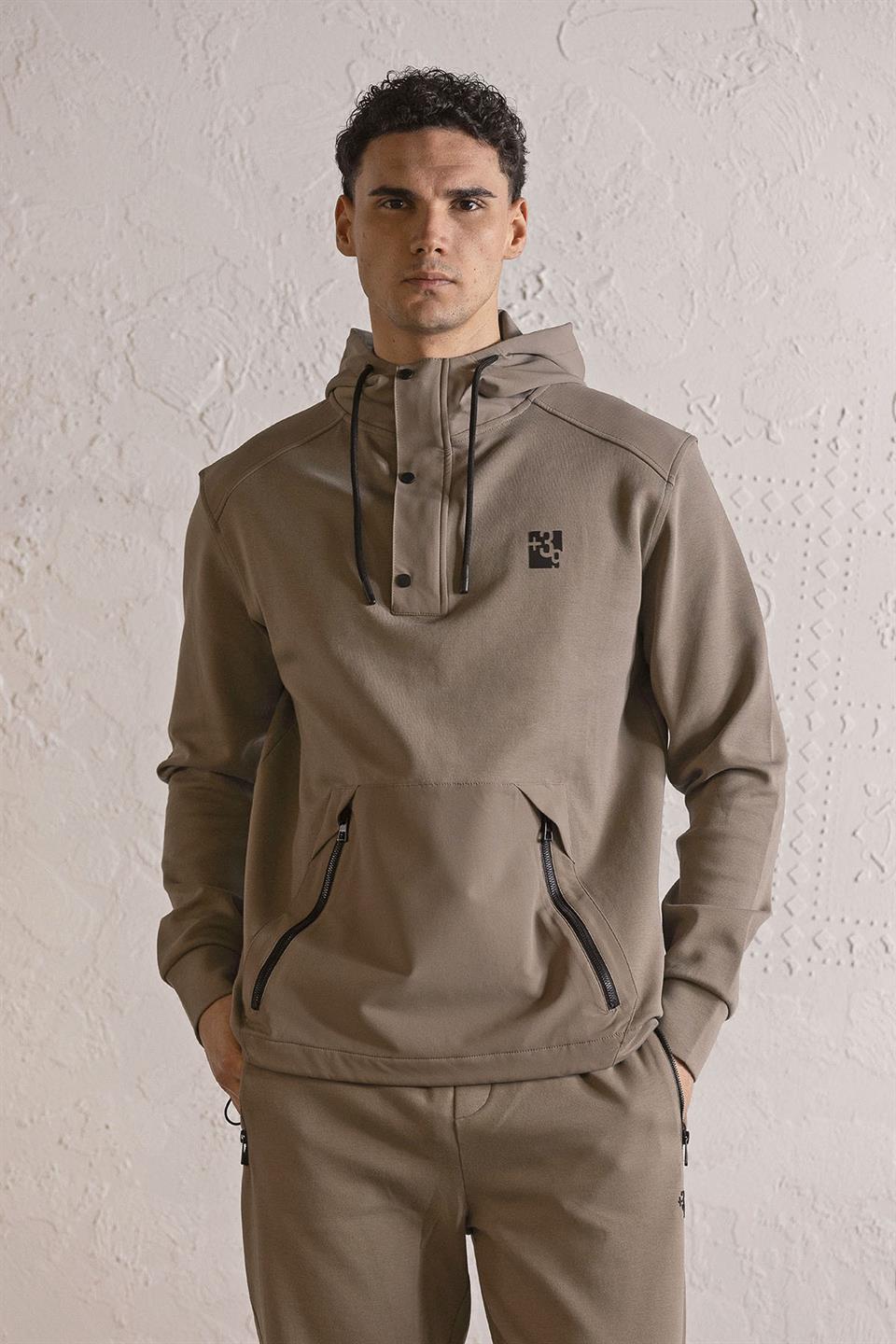 Kapüşonlu Çıtçıt ve Fermuar Detaylı Kanguru Cepli Erkek Sweatshirt