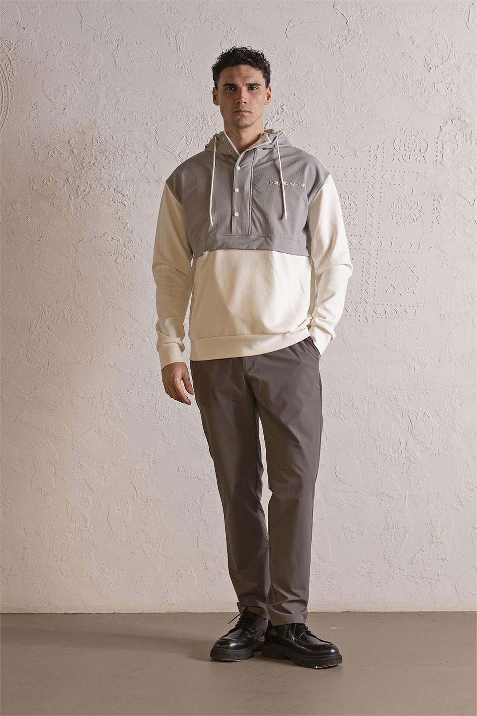 Kapüşonlu Fermuar ve Çıtçıt Detaylı Garnili Erkek Sweatshirt