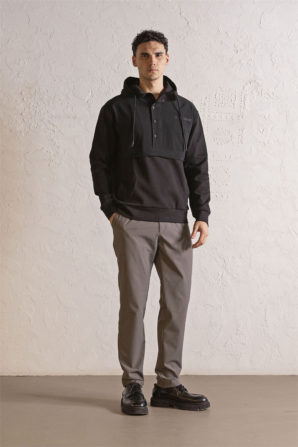 Kapüşonlu Fermuar ve Çıtçıt Detaylı Garnili Erkek Sweatshirt