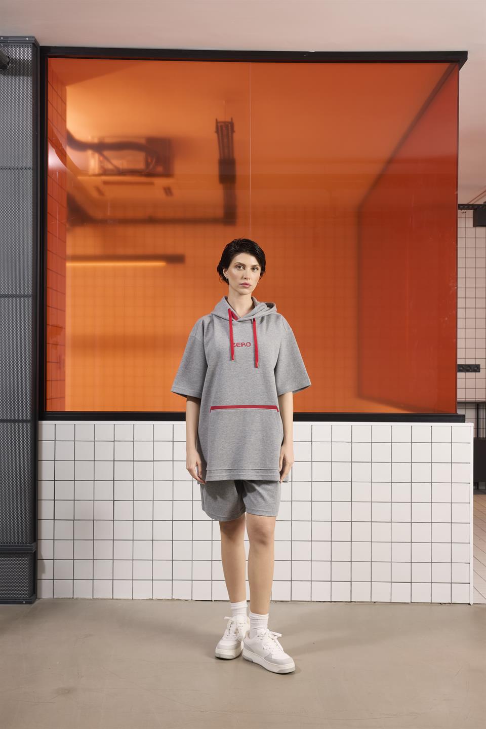 Kapüşonlu Kanguru Cepli Baskı Detaylı Erkek Sweatshirt