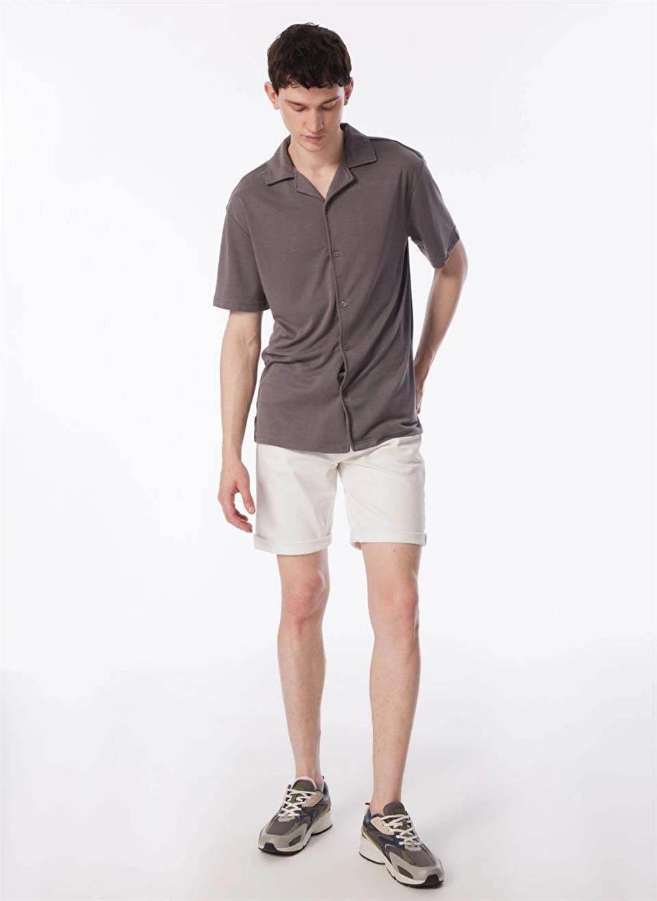 Kısa Kollu Apaj Yaka Slim Fit Örme Erkek Gömlek