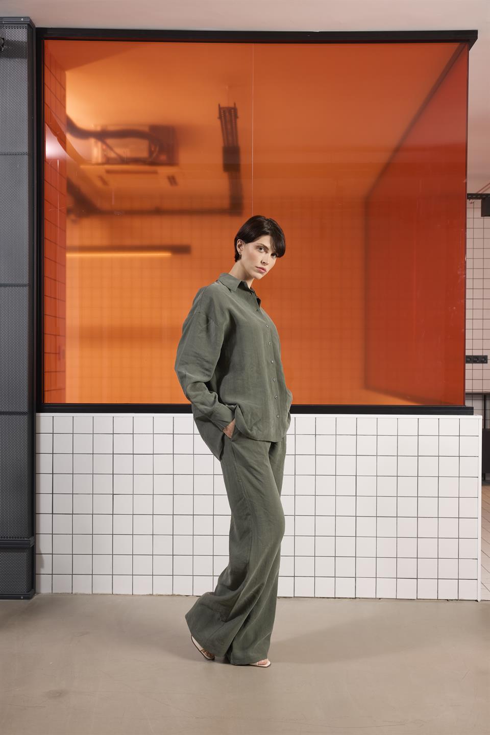 Uzun Kollu Kadın Gömlek