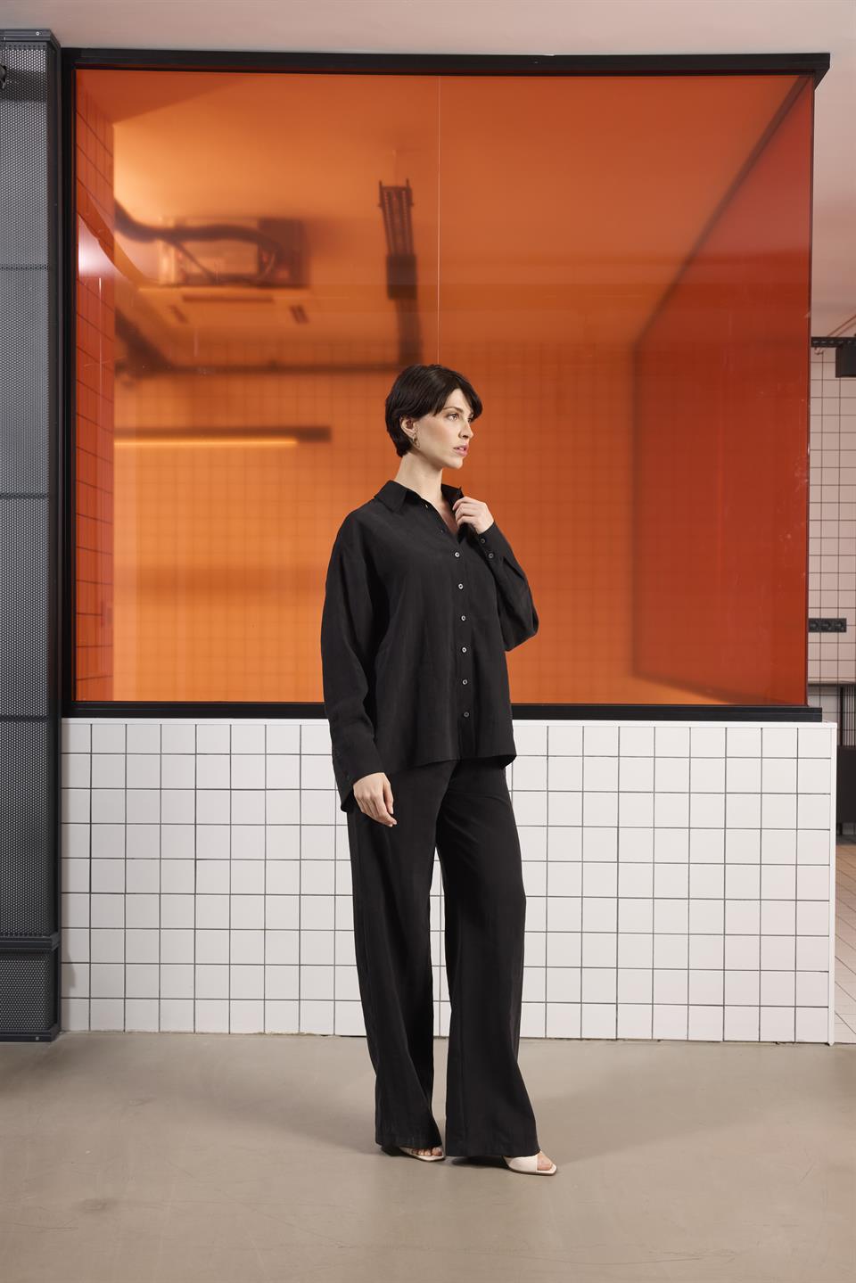 Uzun Kollu Kadın Gömlek