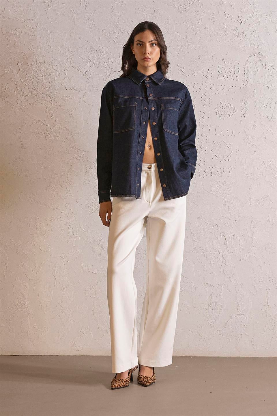 Oversize Çıtçıtlı Denim Kadın Gömlek