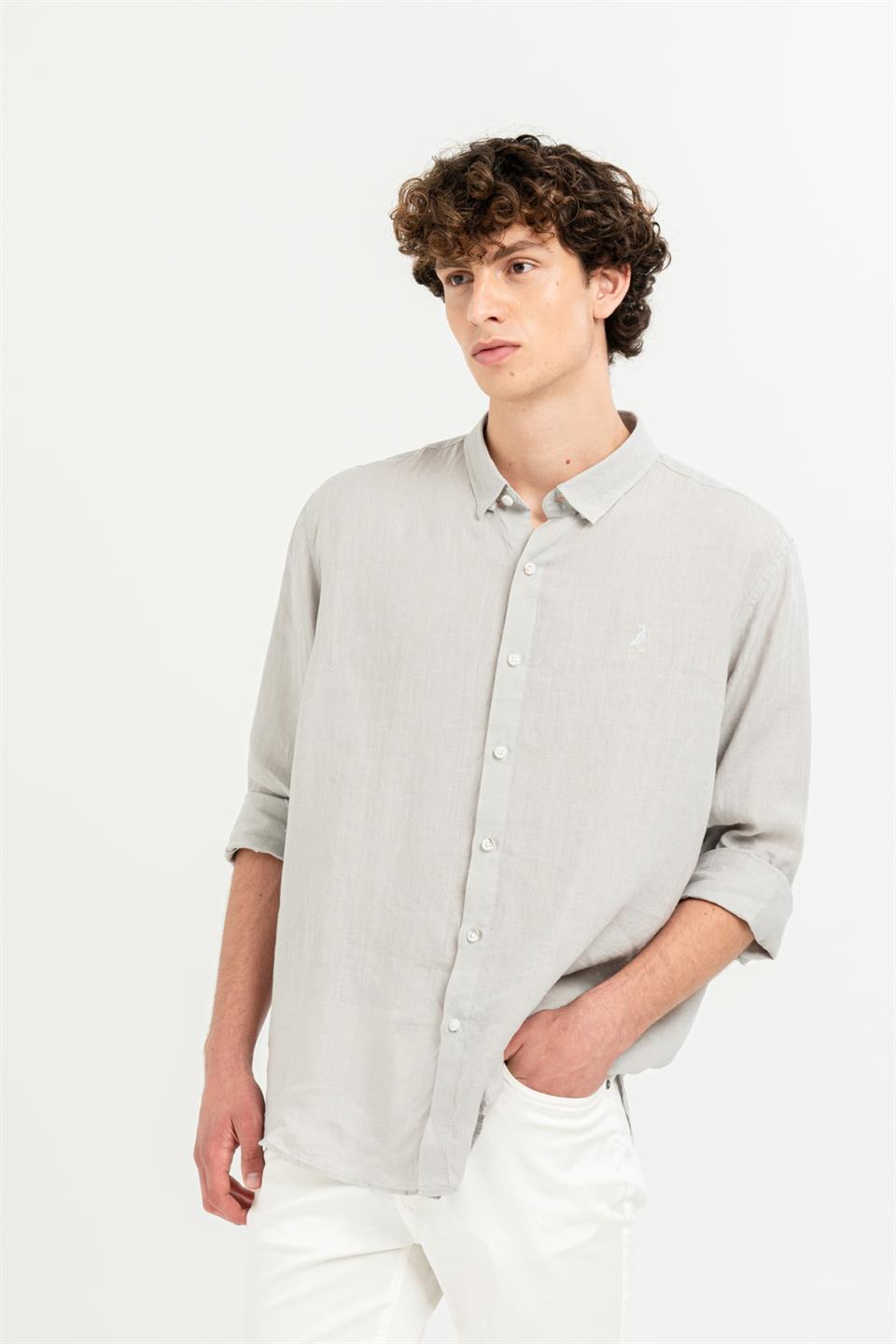 Yakası Alttan Britli Regular Fit %100 Keten Erkek Gömlek