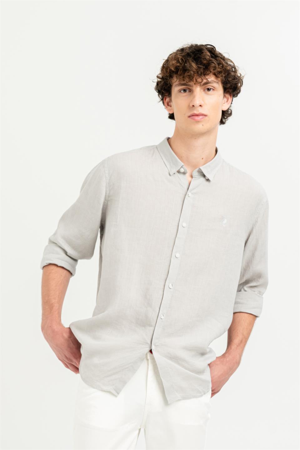 Yakası Alttan Britli Regular Fit %100 Keten Erkek Gömlek