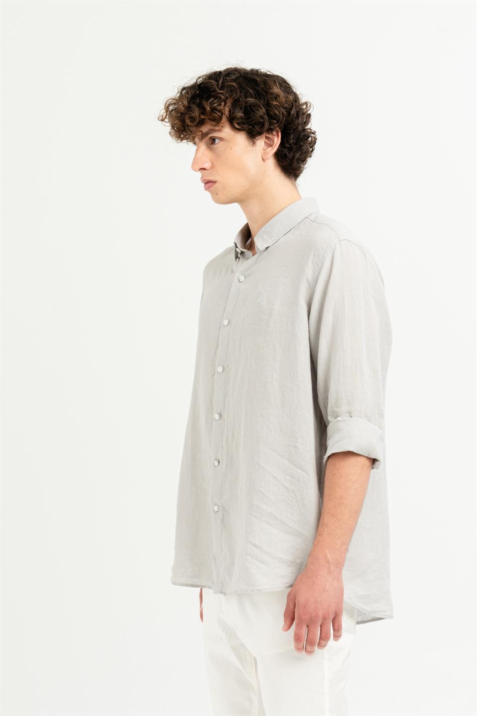 Yakası Alttan Britli Regular Fit %100 Keten Erkek Gömlek