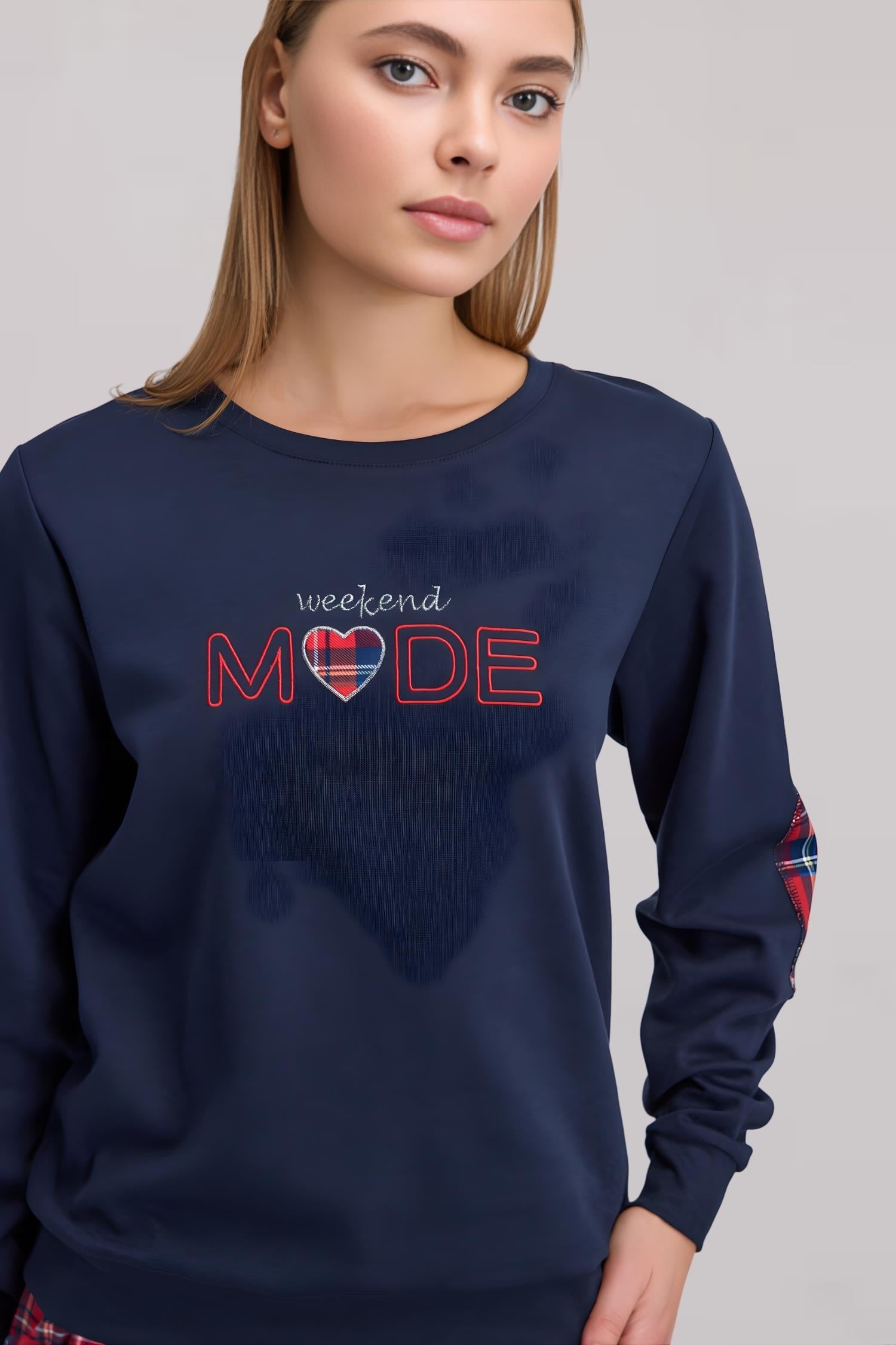 Kadın Uzun Kol Sweatshirt ve Kare Desenli Pantolon Pijama Takım