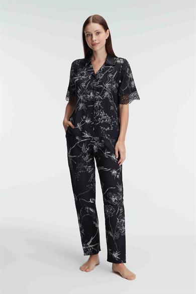 Siyah Viskon Yarım Kollu Dantel Detaylı Pijama Takımı