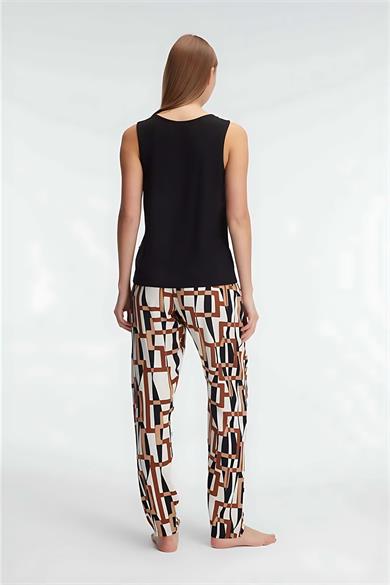 Siyah Viskon Sıfır Kol Tişört Geometrik Desenli Pantolon Pijama Takımı