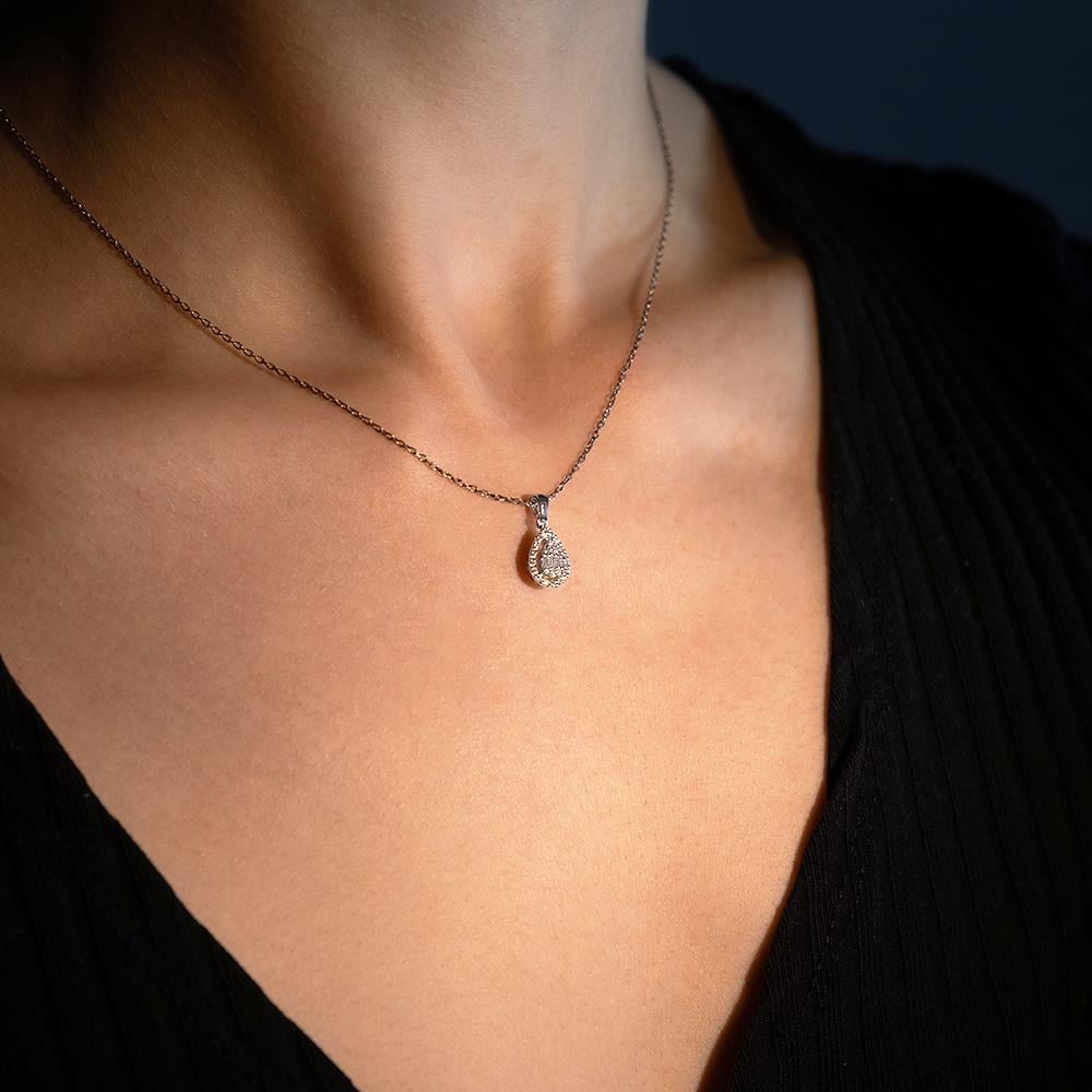 0.20 Karat  Pırlanta Fantezi Kolye