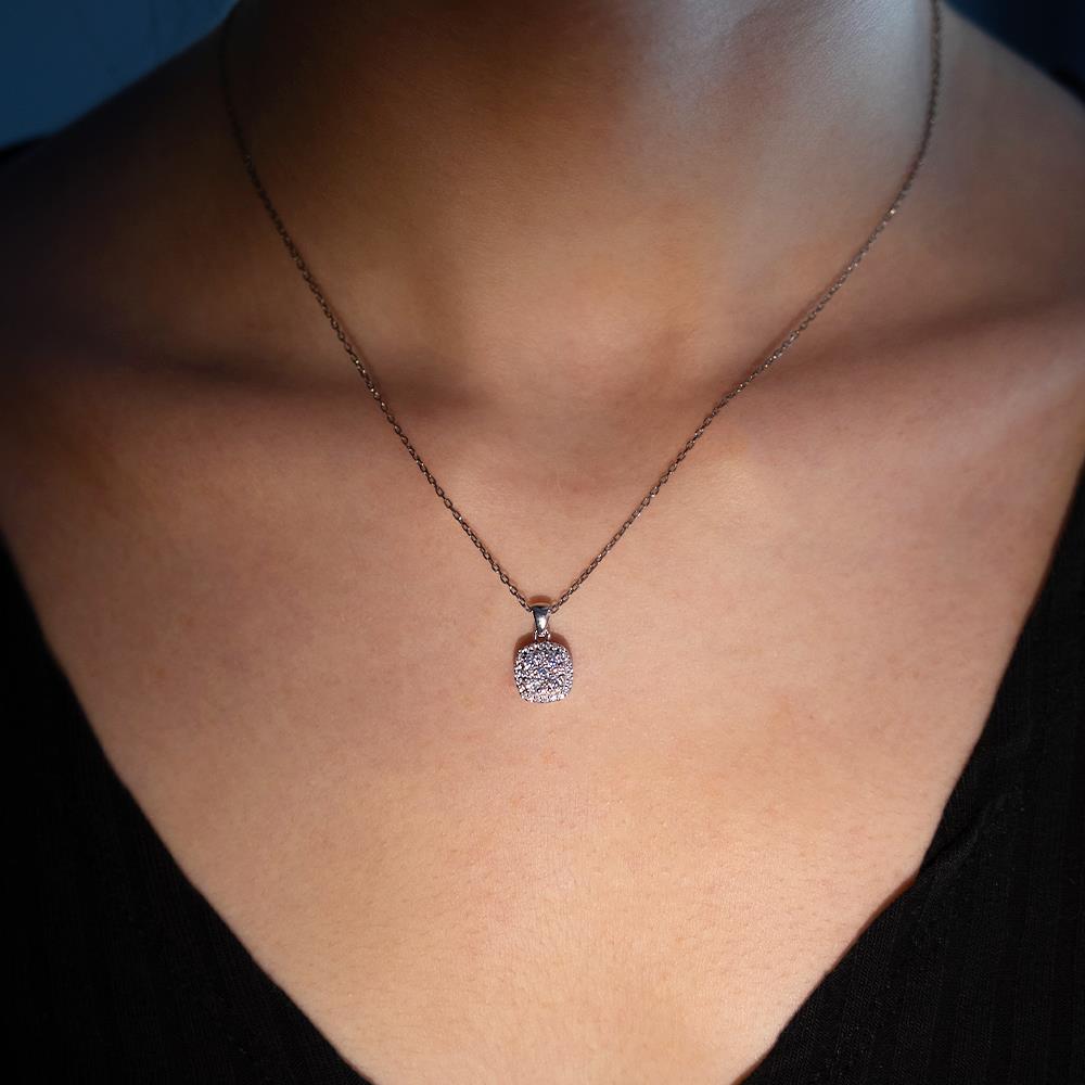 0.37 Karat Pırlanta Fantezi Night Light Kolye