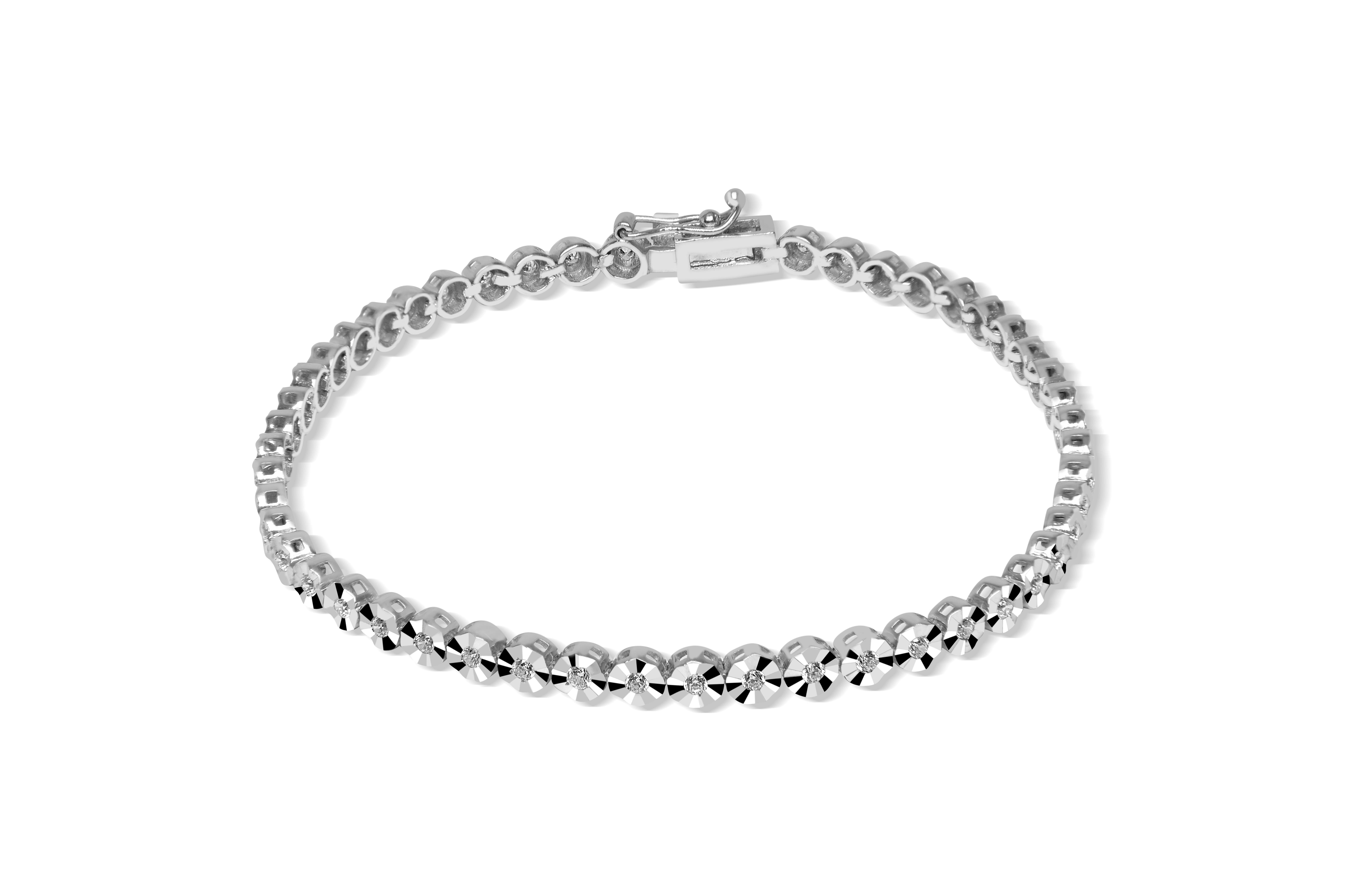 0.25 Karat Pırlanta Su Yolu Bileklik