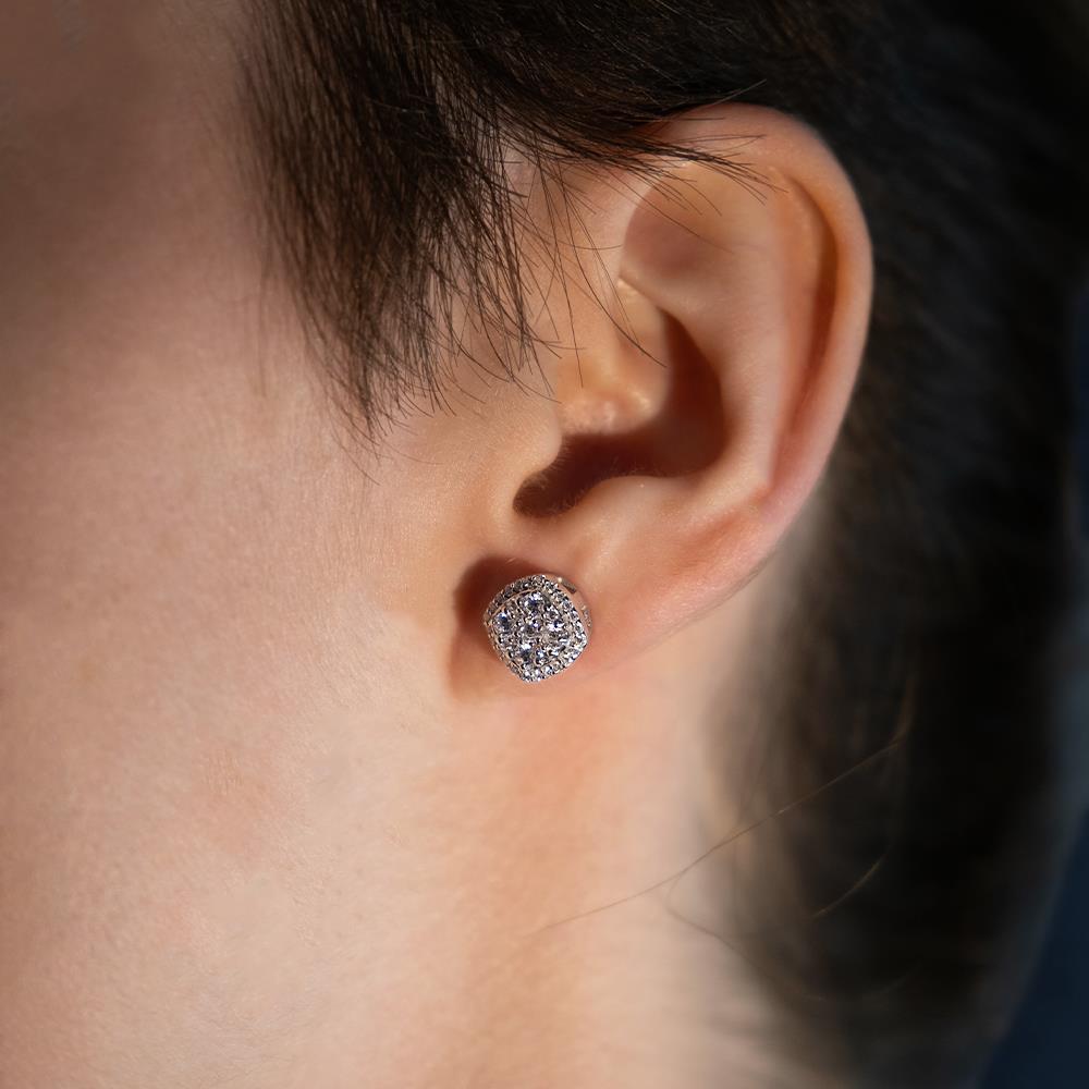 0.74 Karat Pırlanta Fantezi Night Light Küpe