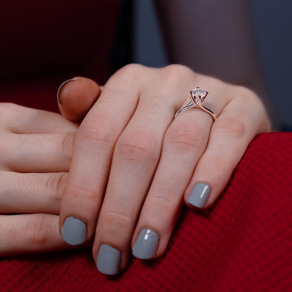 D Renk 0,60 Karat Pırlanta Tektaş Yüzük - HRD Sertifikalı