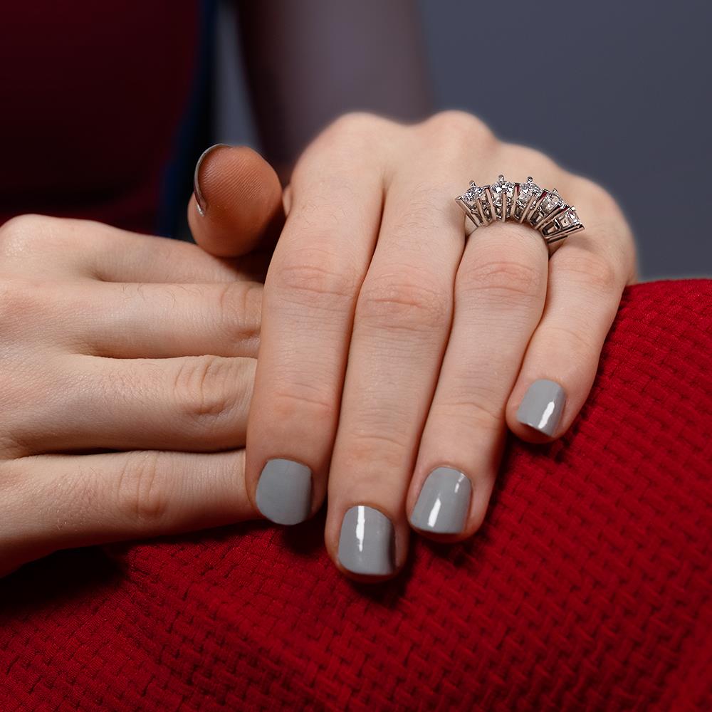 E Renk 1.75 Karat Pırlanta Beştaş Yüzük - HRD Sertifikalı