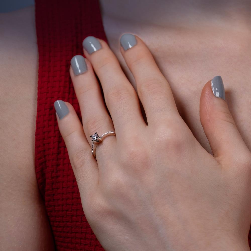 F Renk Toplam 0.29 Karat Pırlanta Tektaş Yüzük - IDL Sertifikalı