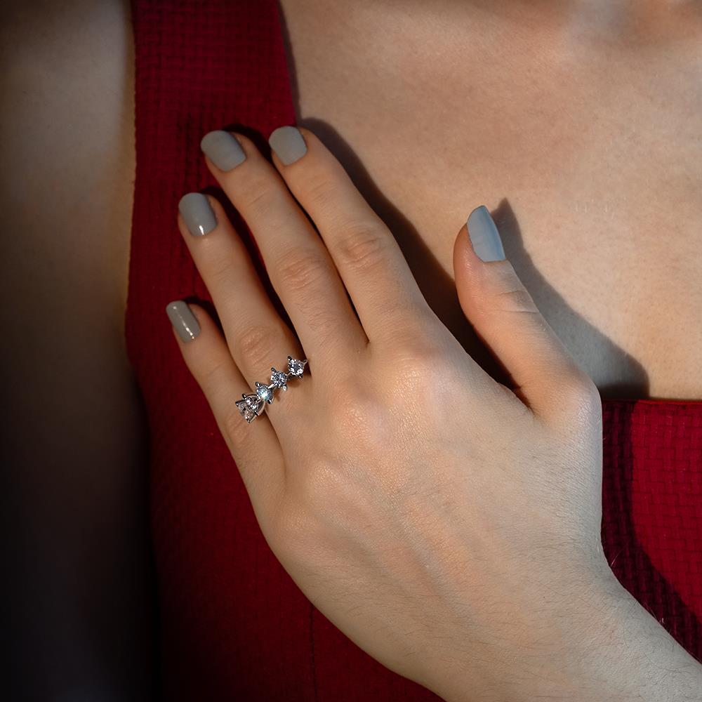 F Renk 1.25 Karat Pırlanta Beştaş Yüzük - IDL Sertifikalı