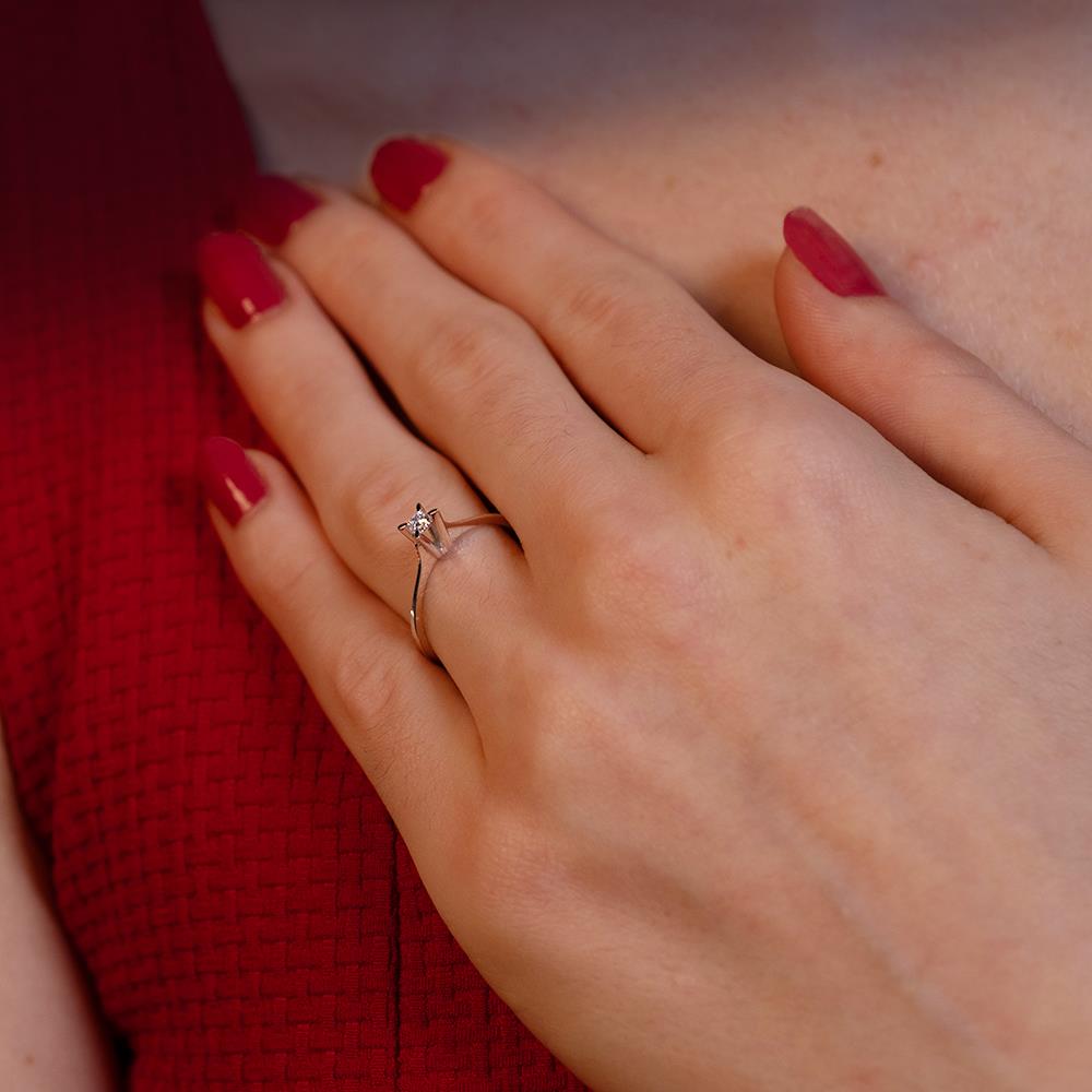 G Renk 0.08 Karat Pırlanta Tektaş Yüzük - IDL Sertifikalı