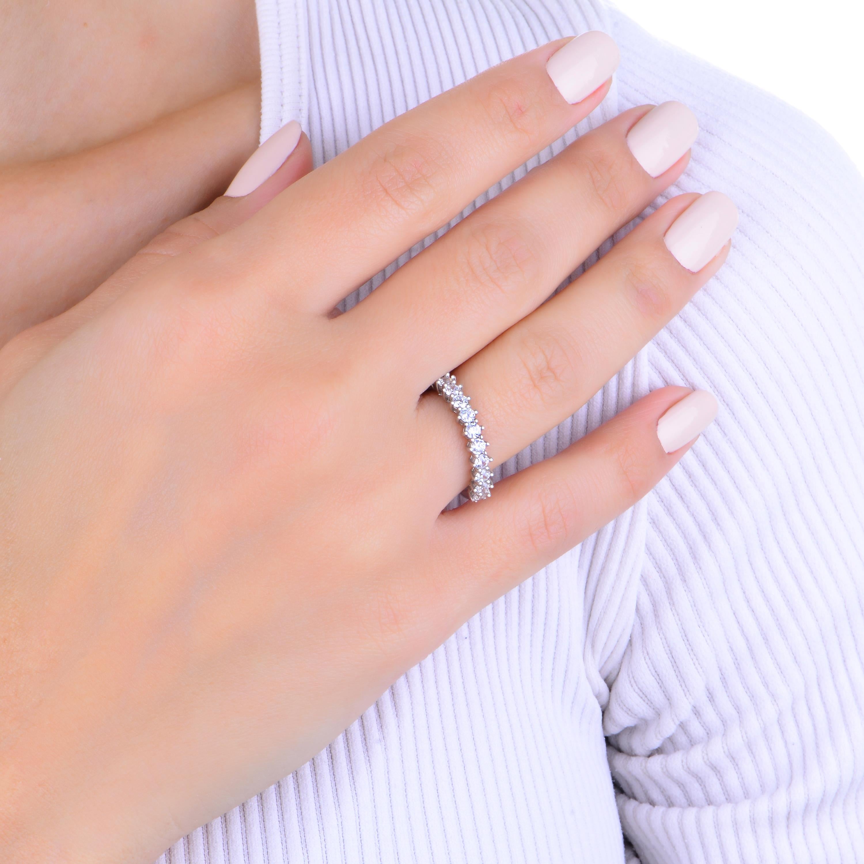 G Renk 0.90 Karat Pırlanta  Altı Tırnak Yarımtur Yüzük - IDL Sertifikalı