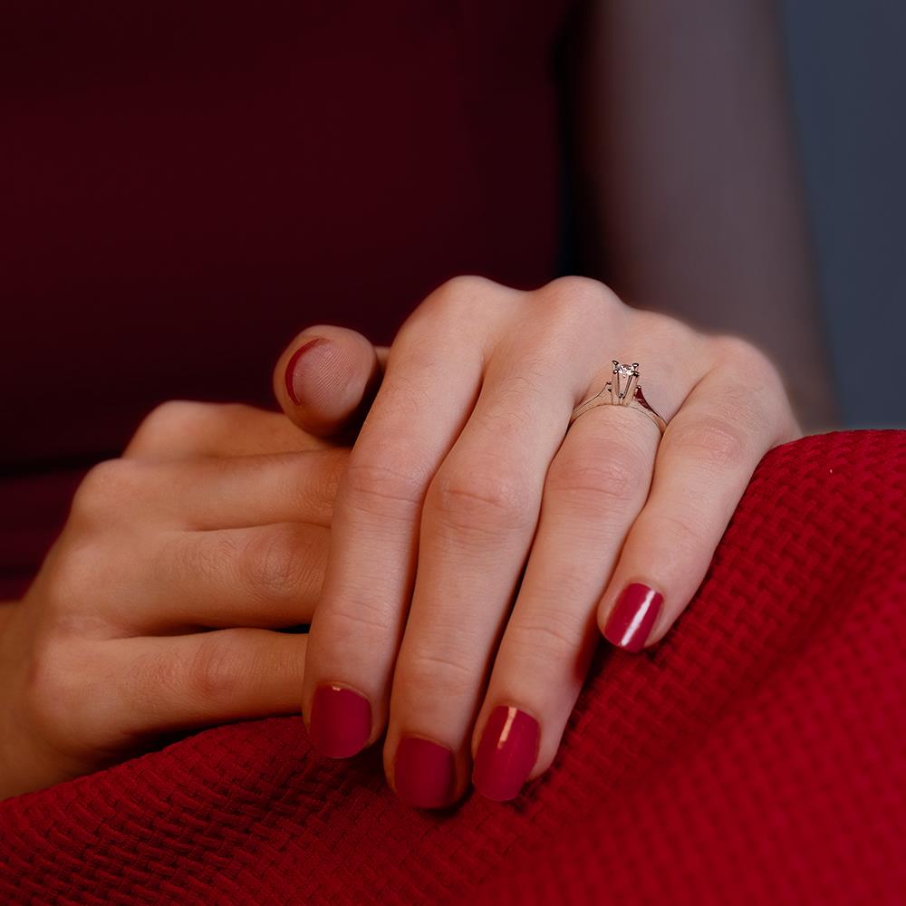 G Renk 0.20 Karat Pırlanta Tektaş Yüzük - IDL Sertifikalı