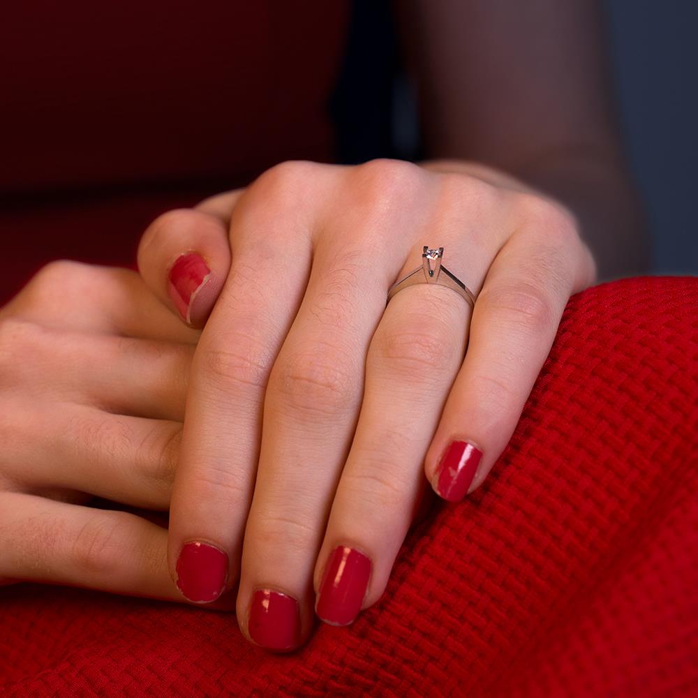 I Renk 0.10 Karat Pırlanta Tektaş Yüzük - IDL Sertifikalı