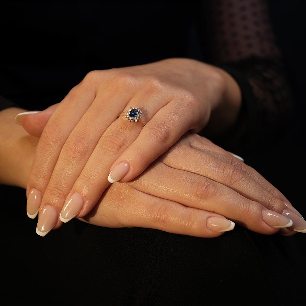 Pırlanta Oval Safir Taşlı Baget Yüzük