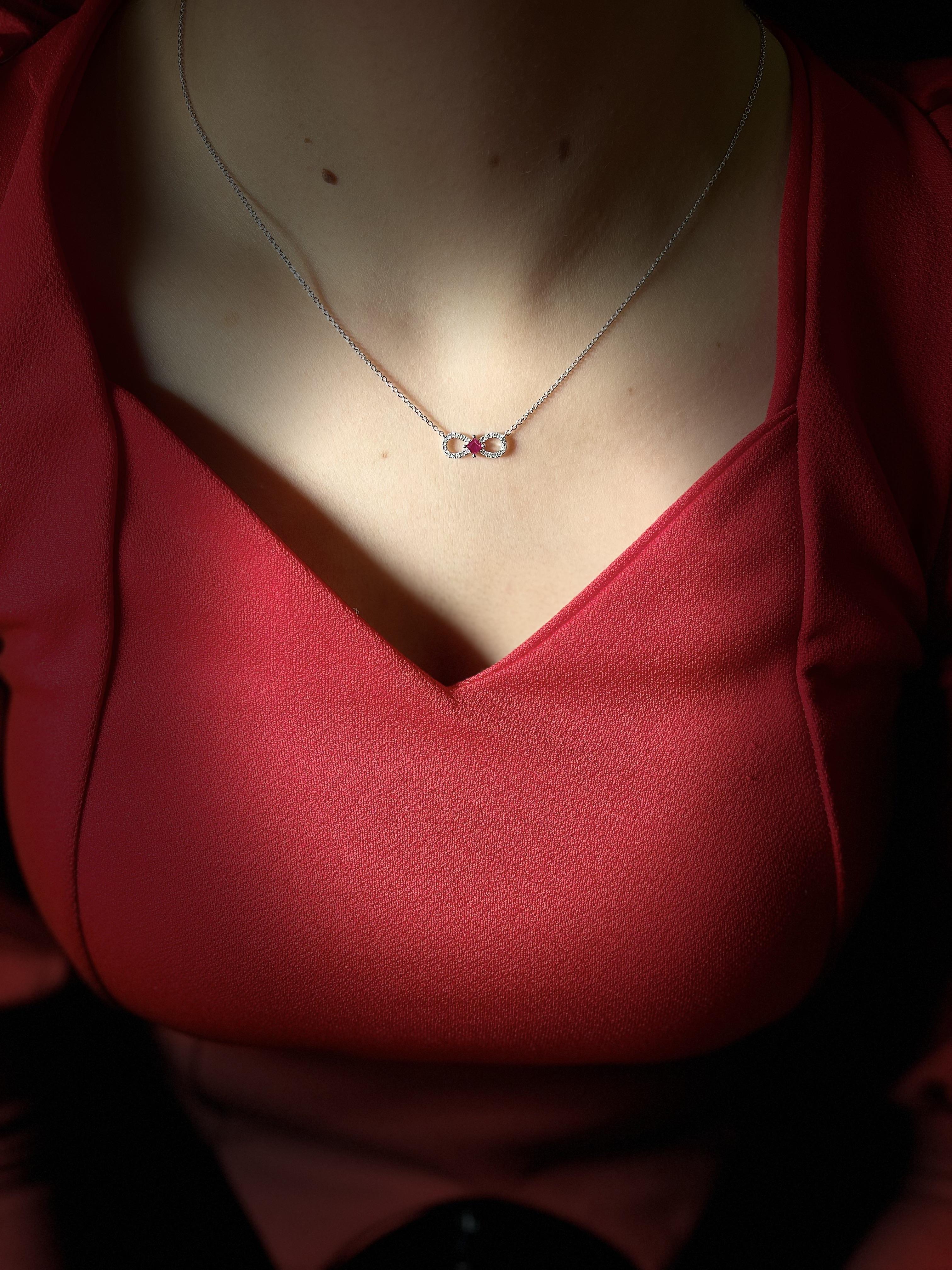 Pırlanta Ruby Yakut Sonsuzluk  Kolye 