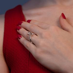  G Renk Toplam 0.62 Karat Pırlanta Kolu Taşlı Tektaş Yüzük - IDL Sertifikalı