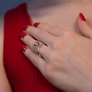  G Renk Toplam 0.72 Karat Pırlanta Kolu Taşlı Tektaş Yüzük - IDL Sertifikalı