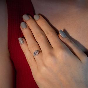 0.28 Karat Baget Pırlanta Yüzük - IDL Sertifikalı