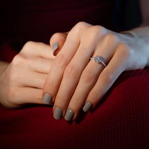 0.26 Karat Baget Pırlanta Yüzük - IDL Sertifikalı