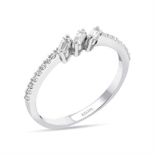 0.22 Karat Baget Pırlanta Tria Yüzük - IDL Sertifikalı