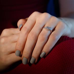 0,40  Karat F  Renk Fantezi Damla Kesim Pırlanta Yüzük