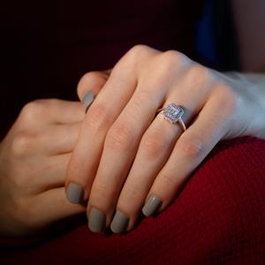 0,45 Karat Baget Pırlanta Yüzük - IDL Sertifikalı